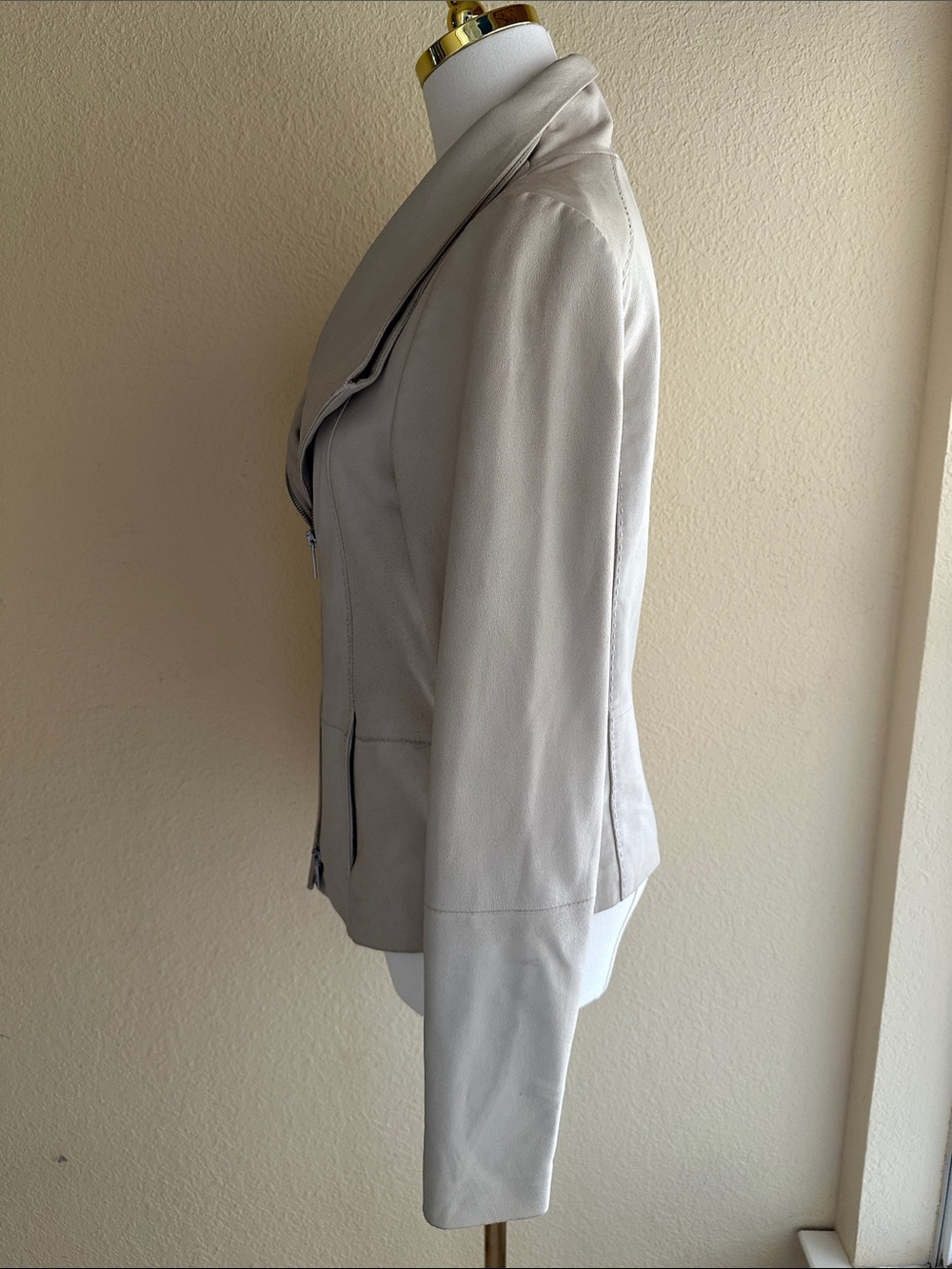 Vince Beige Asymmetrical Multiway Zip Leather Jacket - Picture 8 of 16